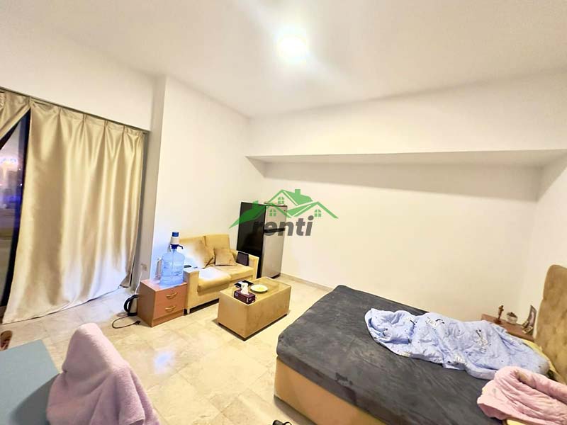 Master bedroom for rent in Dubai