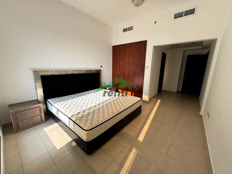 Master Room in Escan Tower, Marina