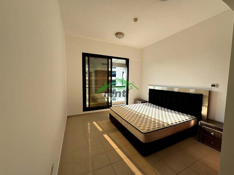 Master bedroom for rent in Escan tower, Dubai Marina